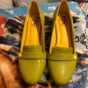 Dancing Days Lovely green shoes by Banned